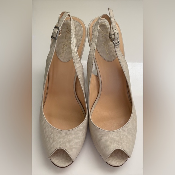 Cole Haan  Nike air Cream Elegant Leather Peep Toe Heel Slingback Sz 8.5/3” Heel - Picture 2 of 14